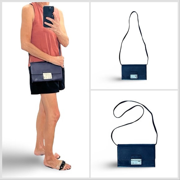 LIKE NEW! Michael Kors Dark Plum Leather Sloan Convertible Crossbody to Clutch - Picture 2 of 8